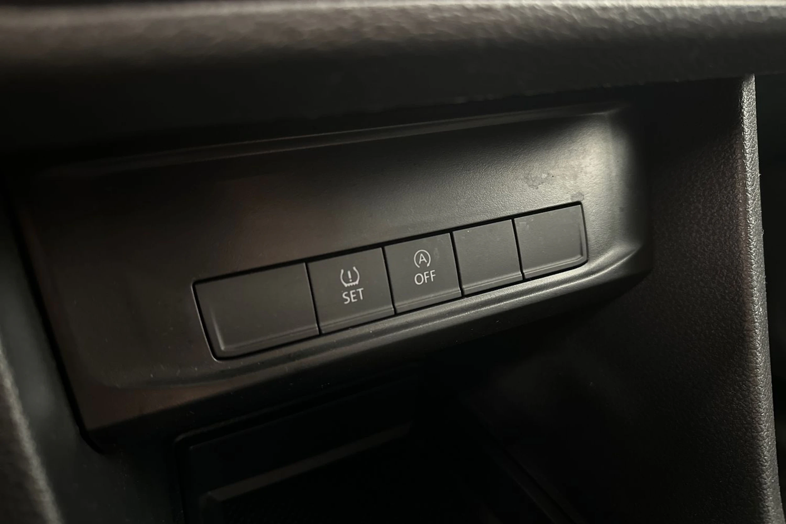 hopea Volkswagen Caddy 2016 kuva 16.