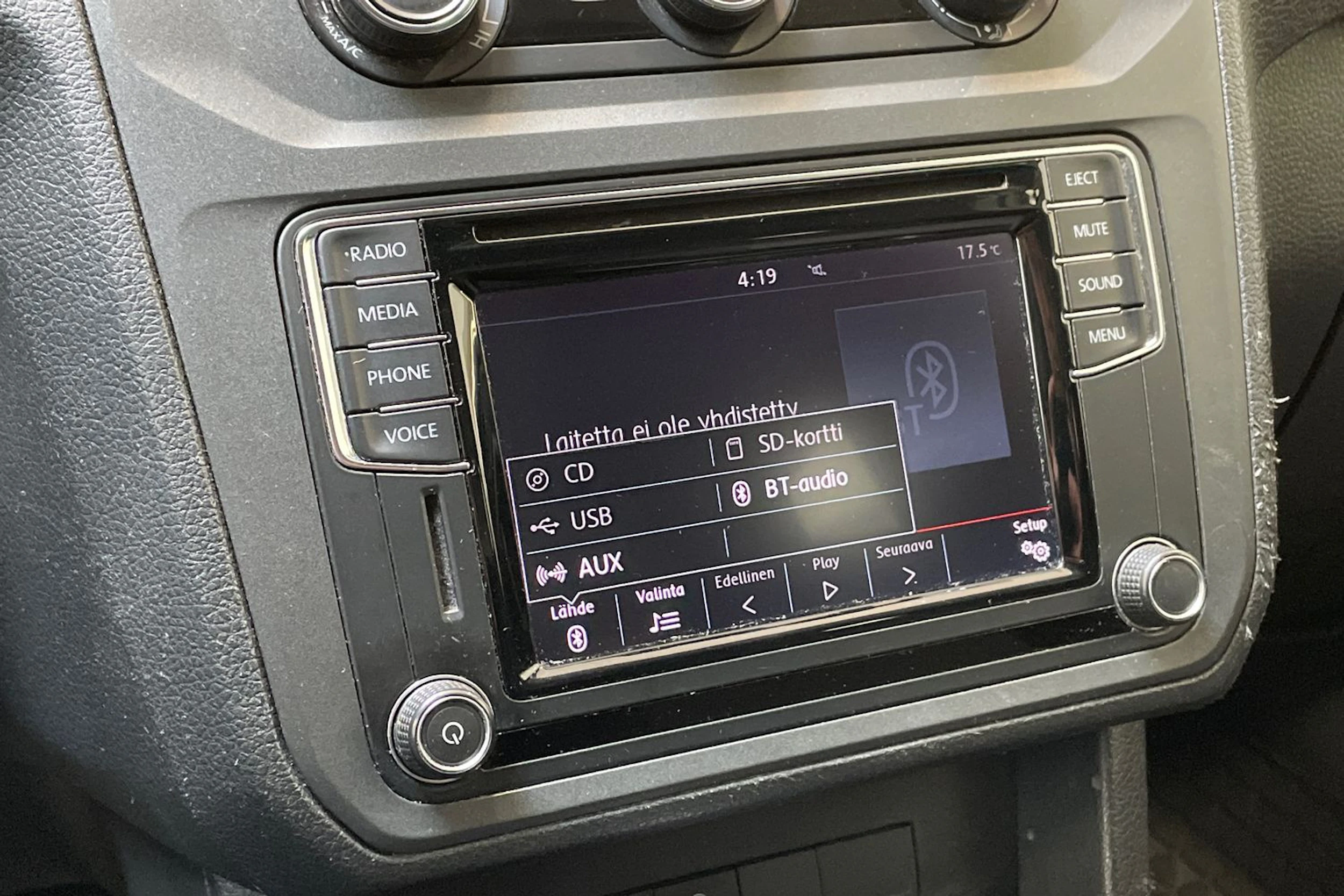 valkoinen Volkswagen Caddy 2017 kuva 24.