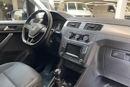 musta Volkswagen Caddy 2017 kuva 18.