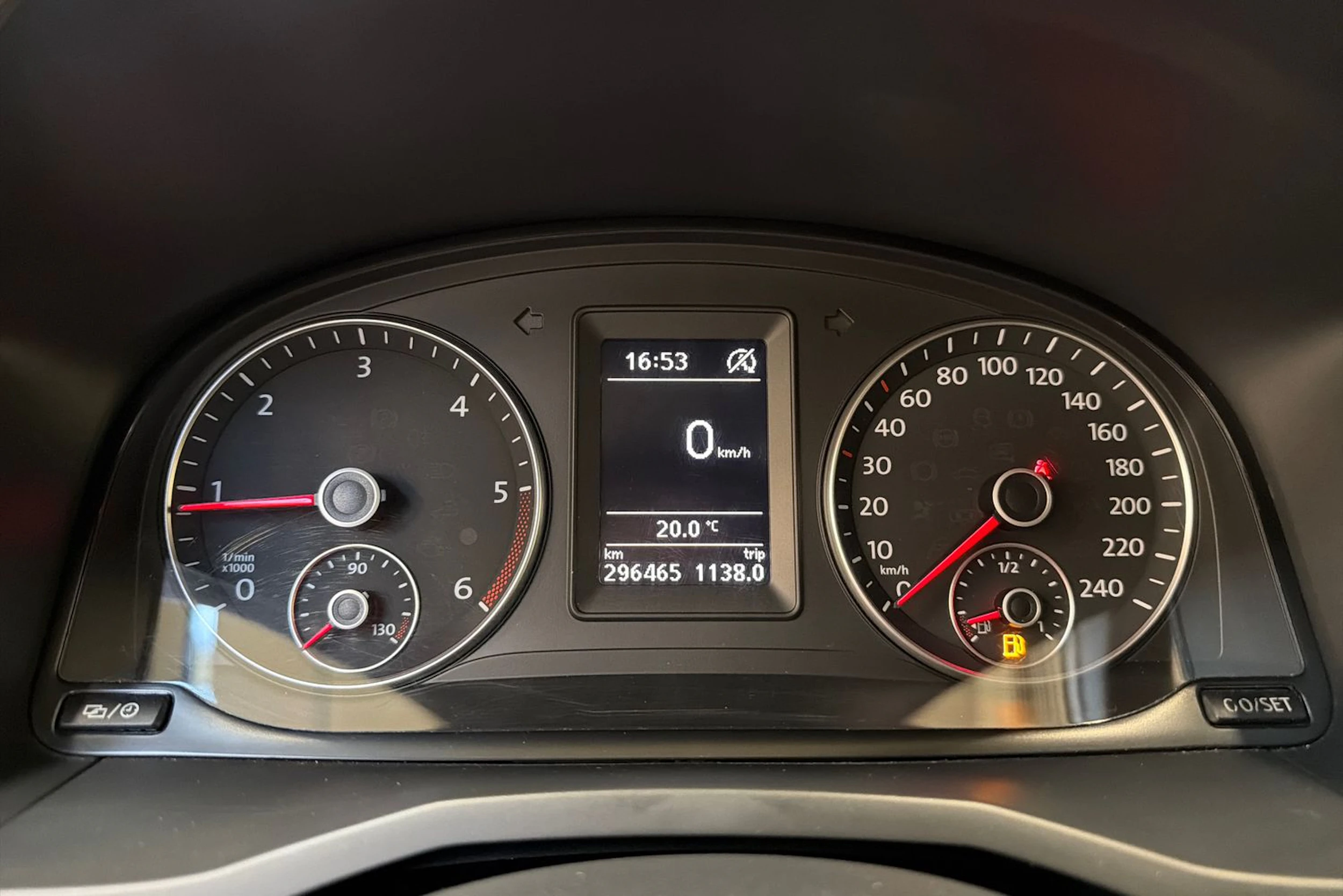 musta Volkswagen Caddy 2017 kuva 13.