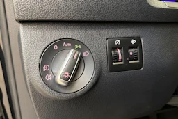 musta Volkswagen Caddy 2017 kuva 21.