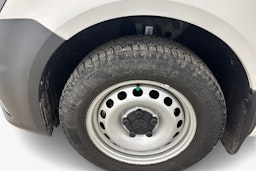 valkoinen Volkswagen Caddy 2017 kuva 12.