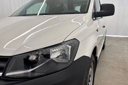 valkoinen Volkswagen Caddy 2017 kuva 19.