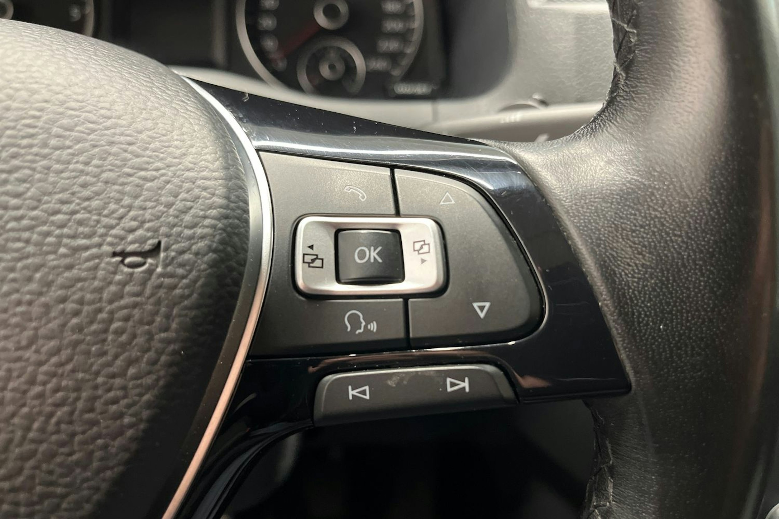 musta Volkswagen Caddy 2018 kuva 18.