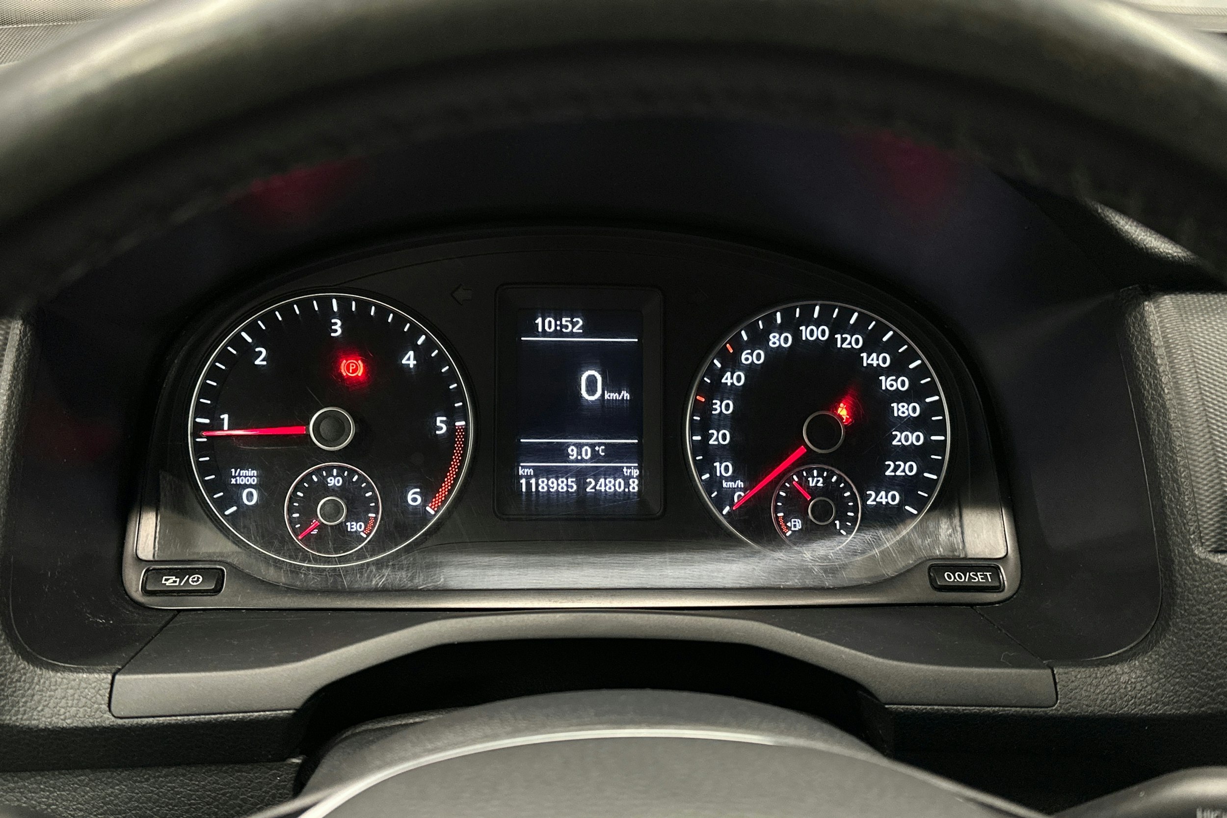 sininen Volkswagen Caddy 2018 kuva 21.