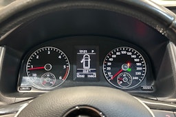 sininen Volkswagen Caddy 2018 kuva 26.