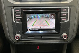 sininen Volkswagen Caddy 2018 kuva 28.