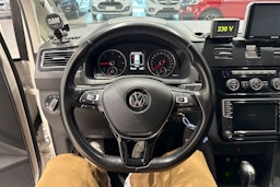 Valkoinen Volkswagen Caddy 2018 kuva 14.