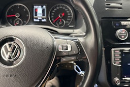 Valkoinen Volkswagen Caddy 2018 kuva 21.