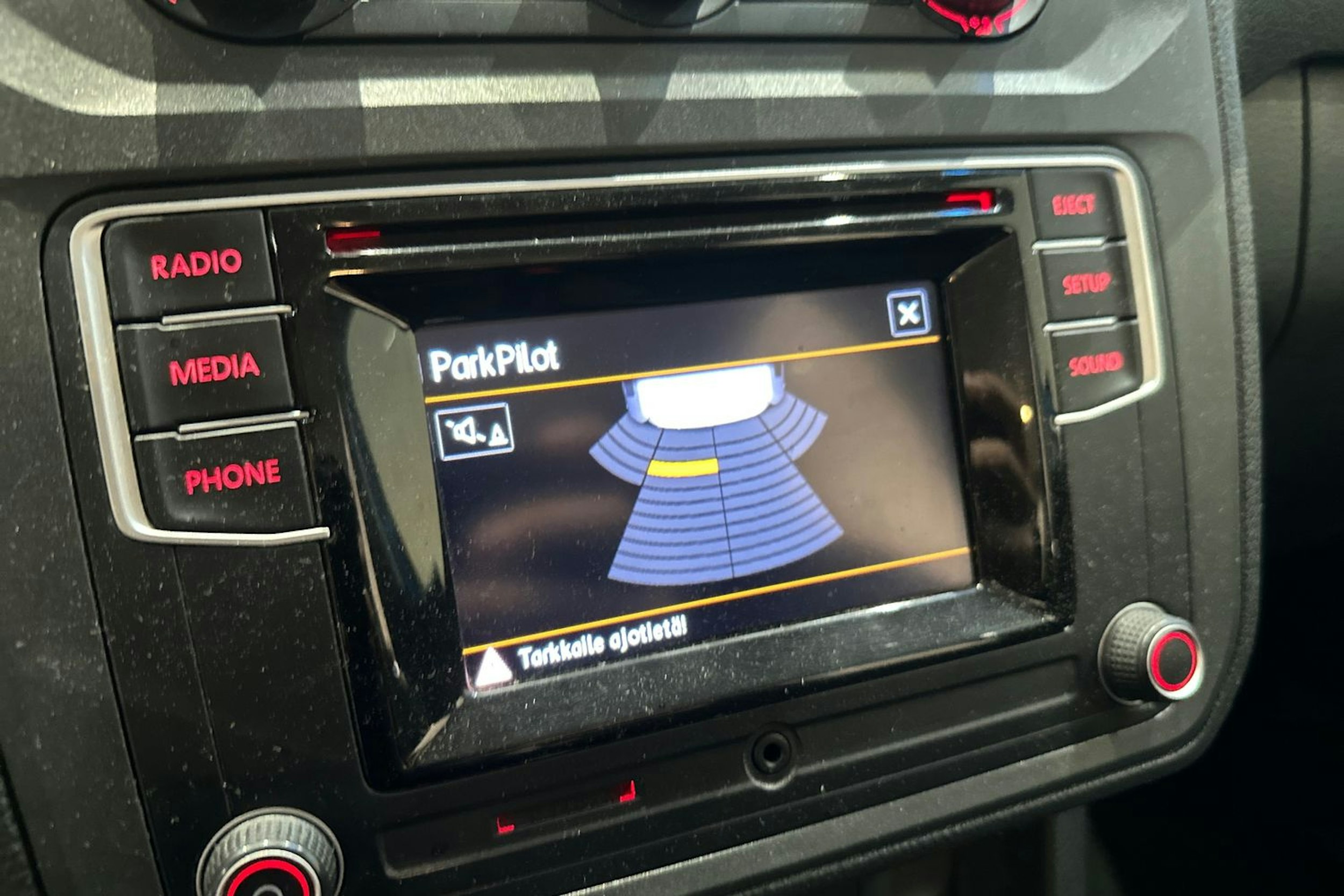 sininen Volkswagen Caddy 2018 kuva 19.