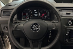 valkoinen Volkswagen Caddy 2018 kuva 18.