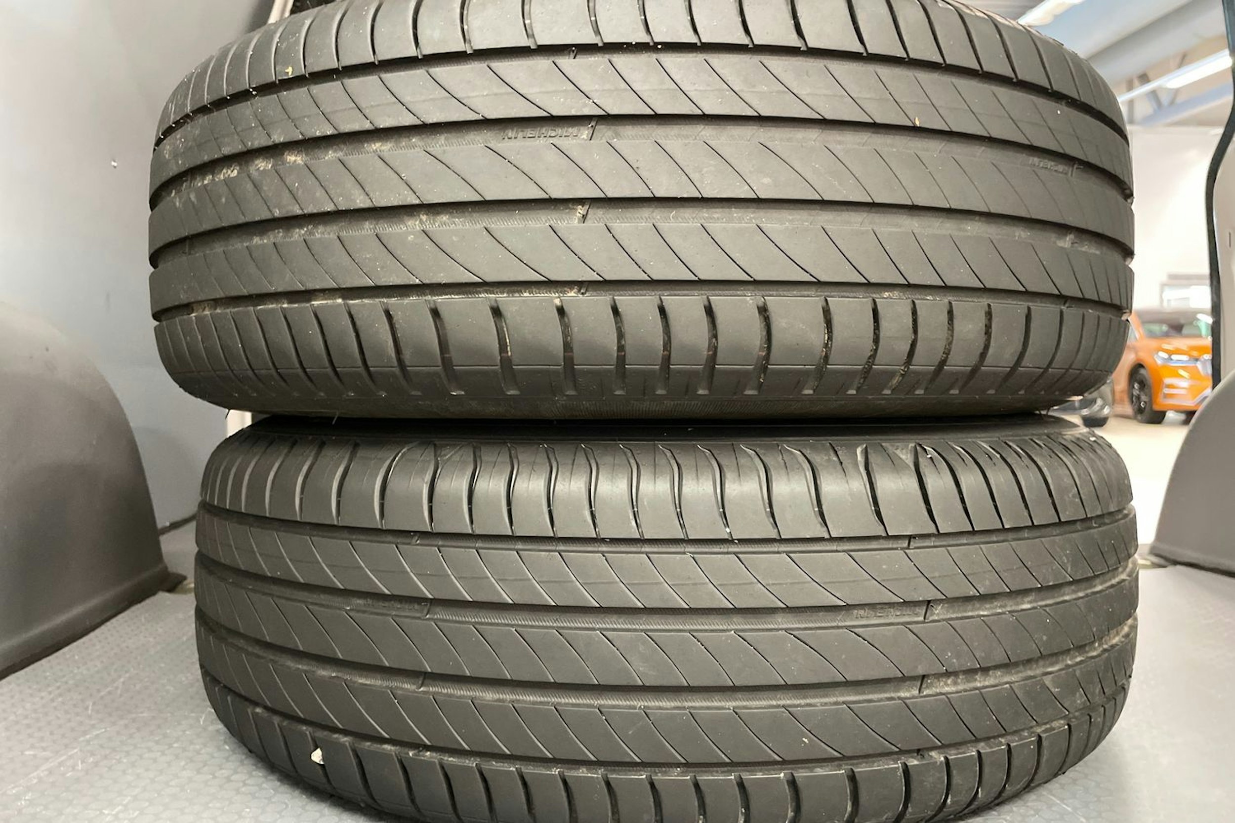 valkoinen Volkswagen Caddy 2018 kuva 23.