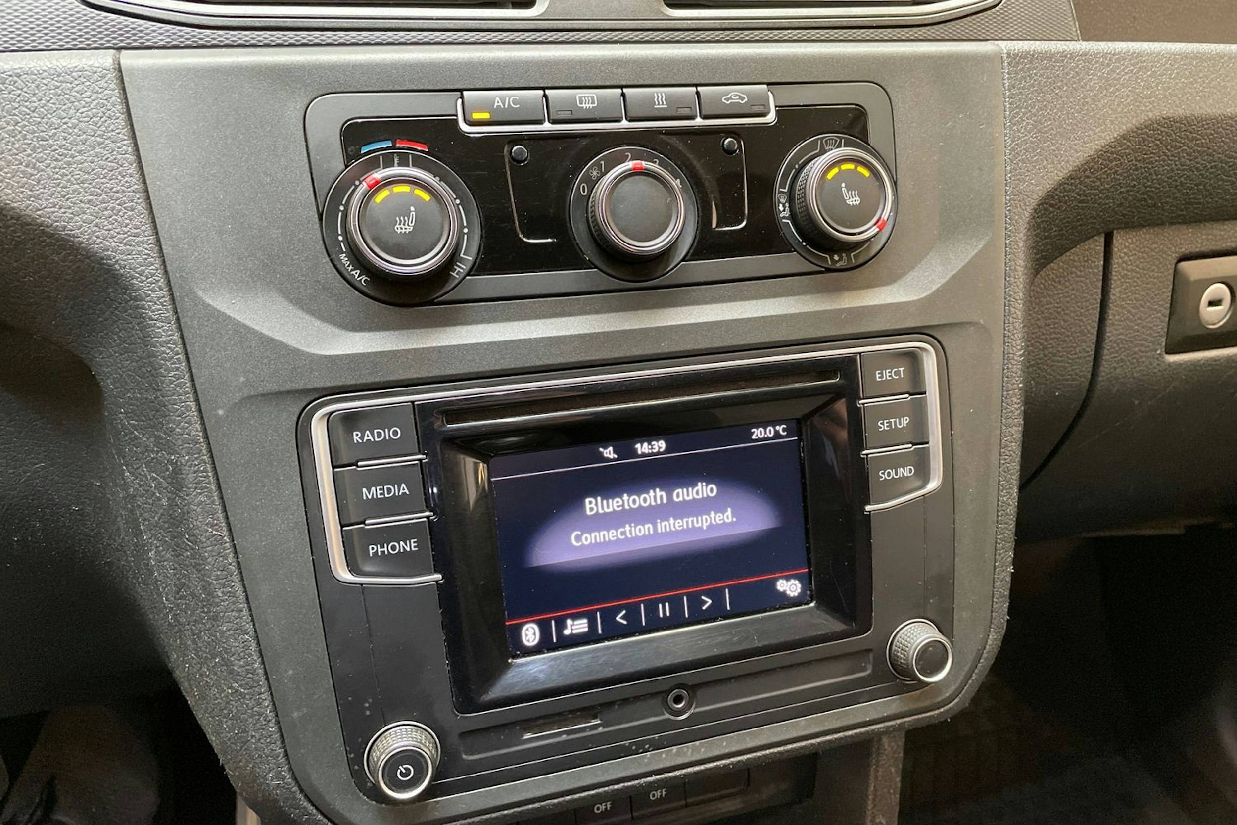 valkoinen Volkswagen Caddy 2019 kuva 22.