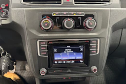 punainen Volkswagen Caddy 2020 kuva 12.