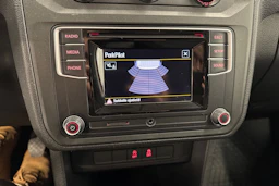 punainen Volkswagen Caddy 2020 kuva 13.