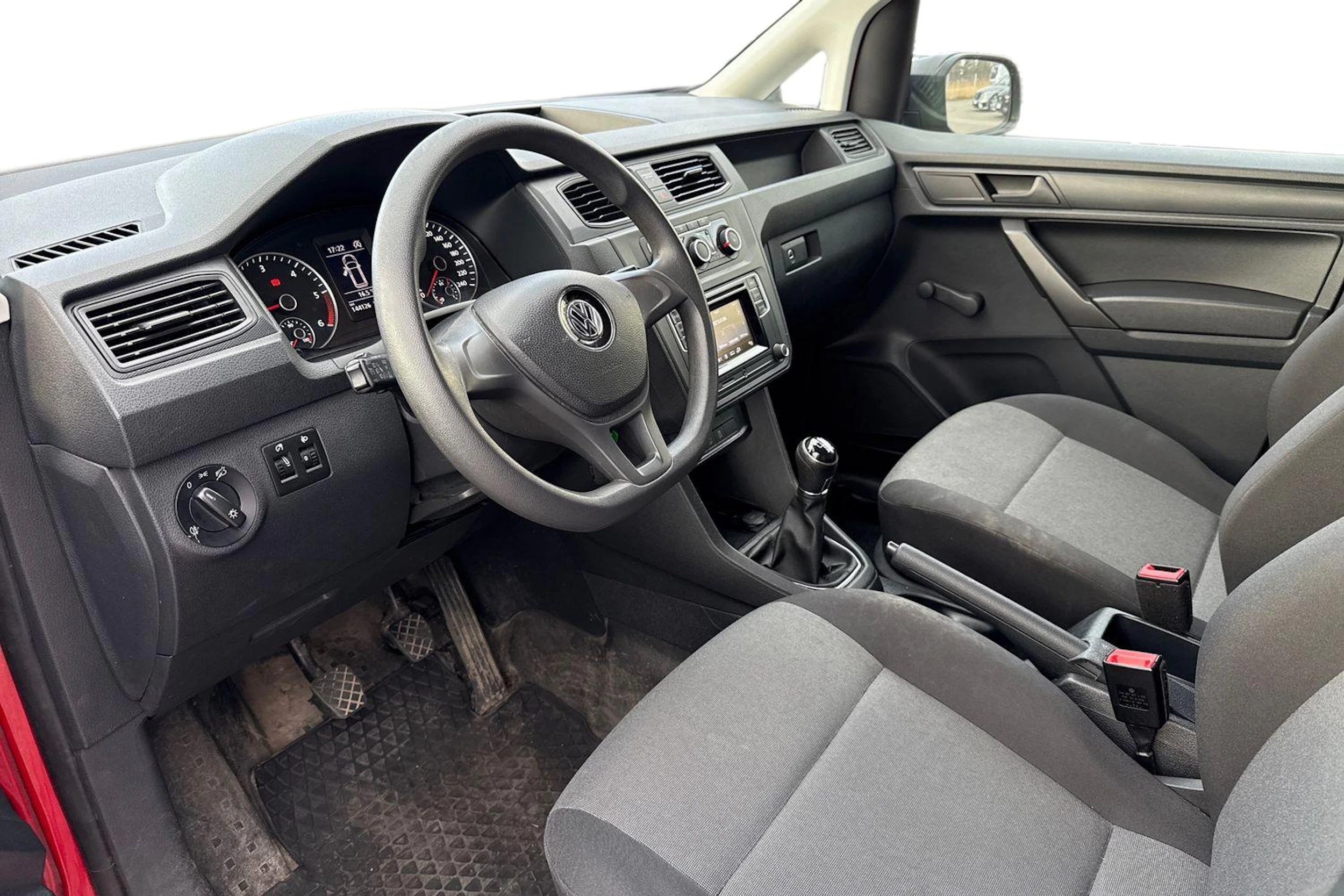 punainen Volkswagen Caddy 2019 kuva 3.