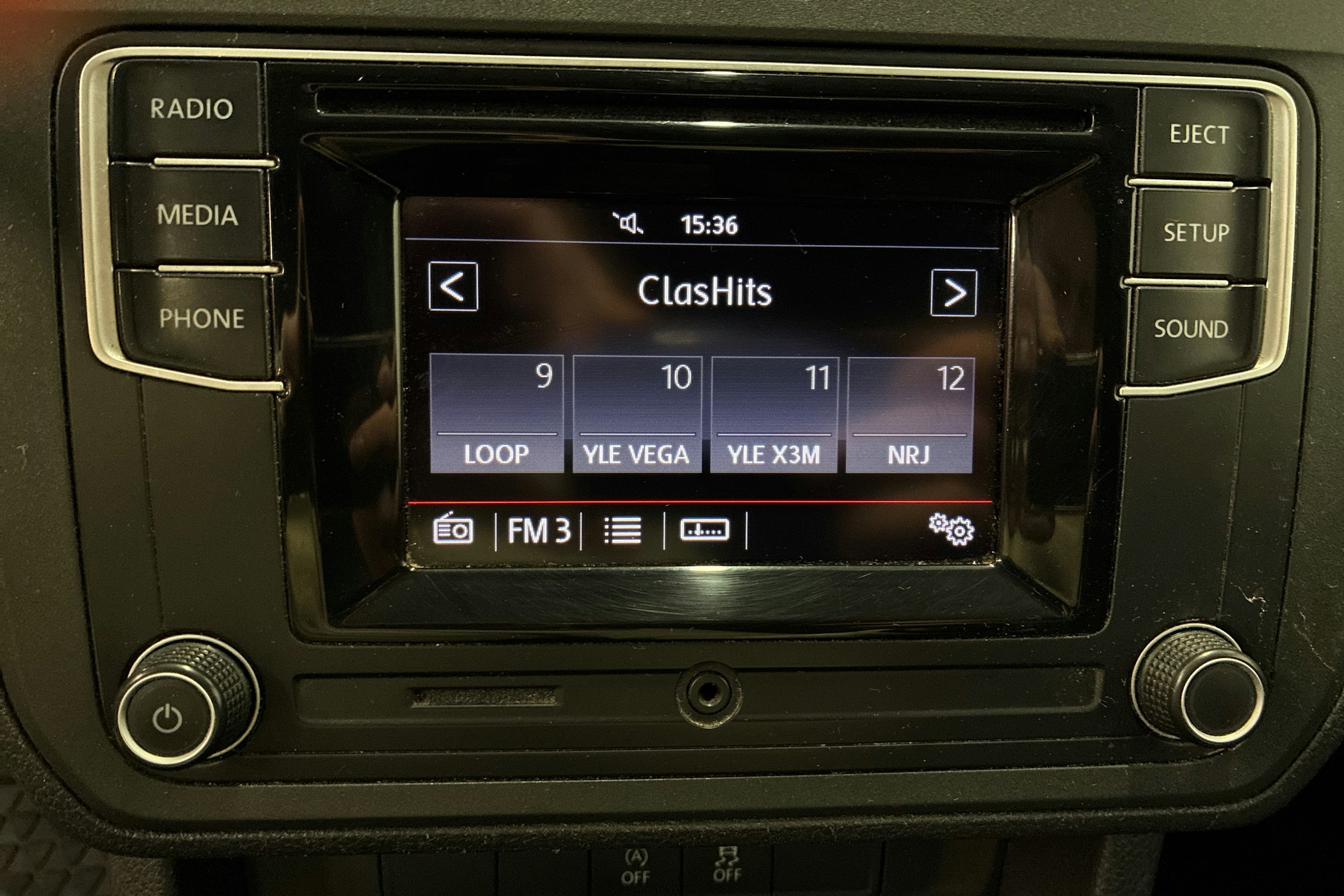 punainen Volkswagen Caddy 2019 kuva 17.