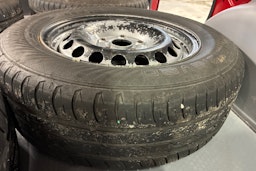 punainen Volkswagen Caddy 2019 kuva 25.