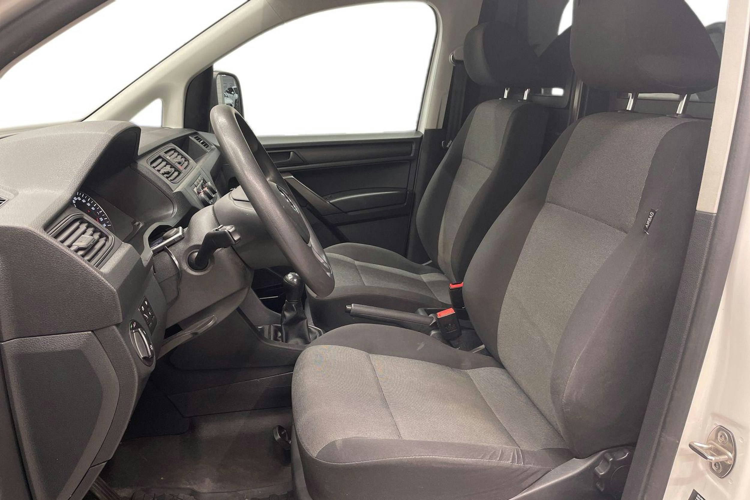 valkoinen Volkswagen Caddy 2019 kuva 7.