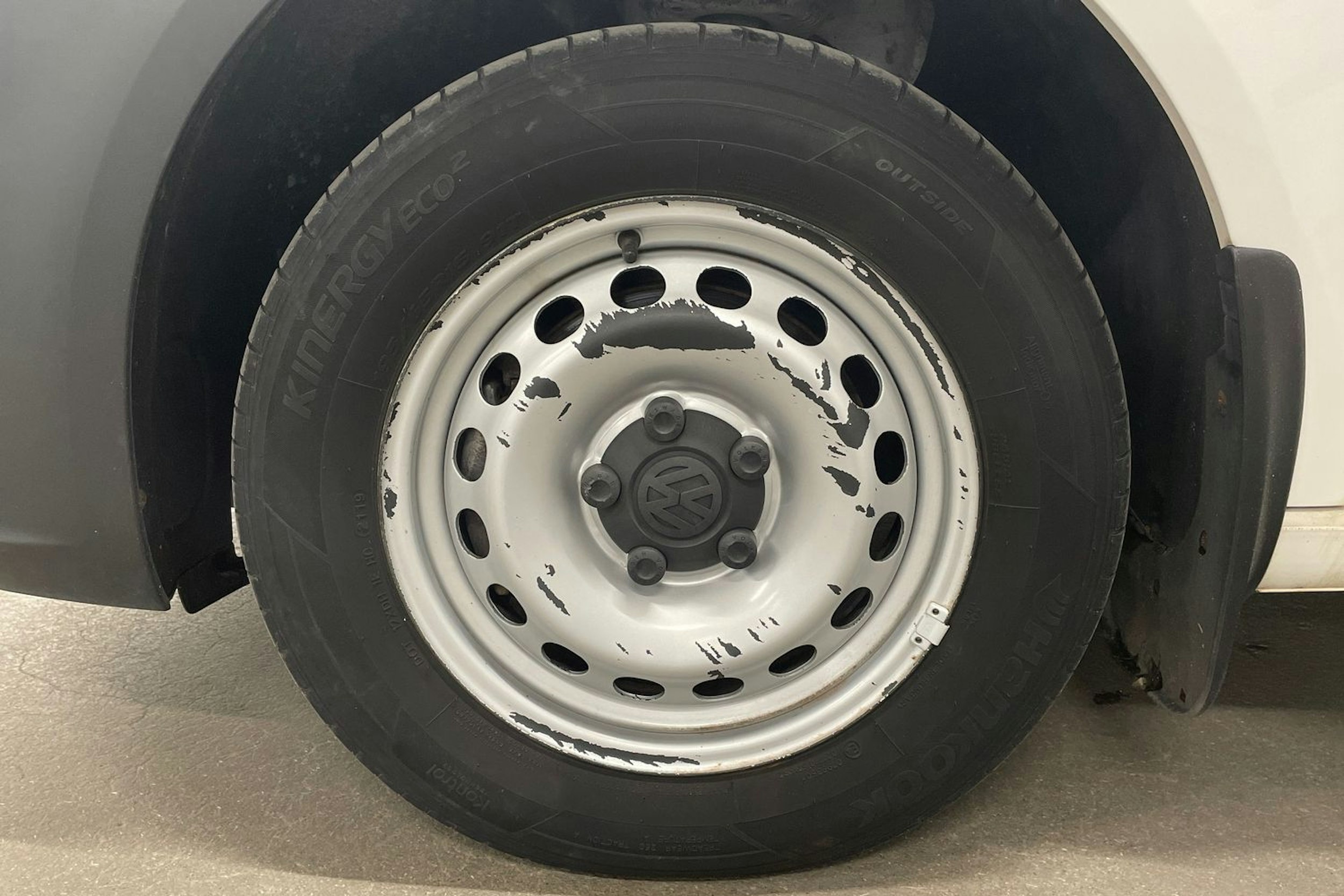 valkoinen Volkswagen Caddy 2019 kuva 11.
