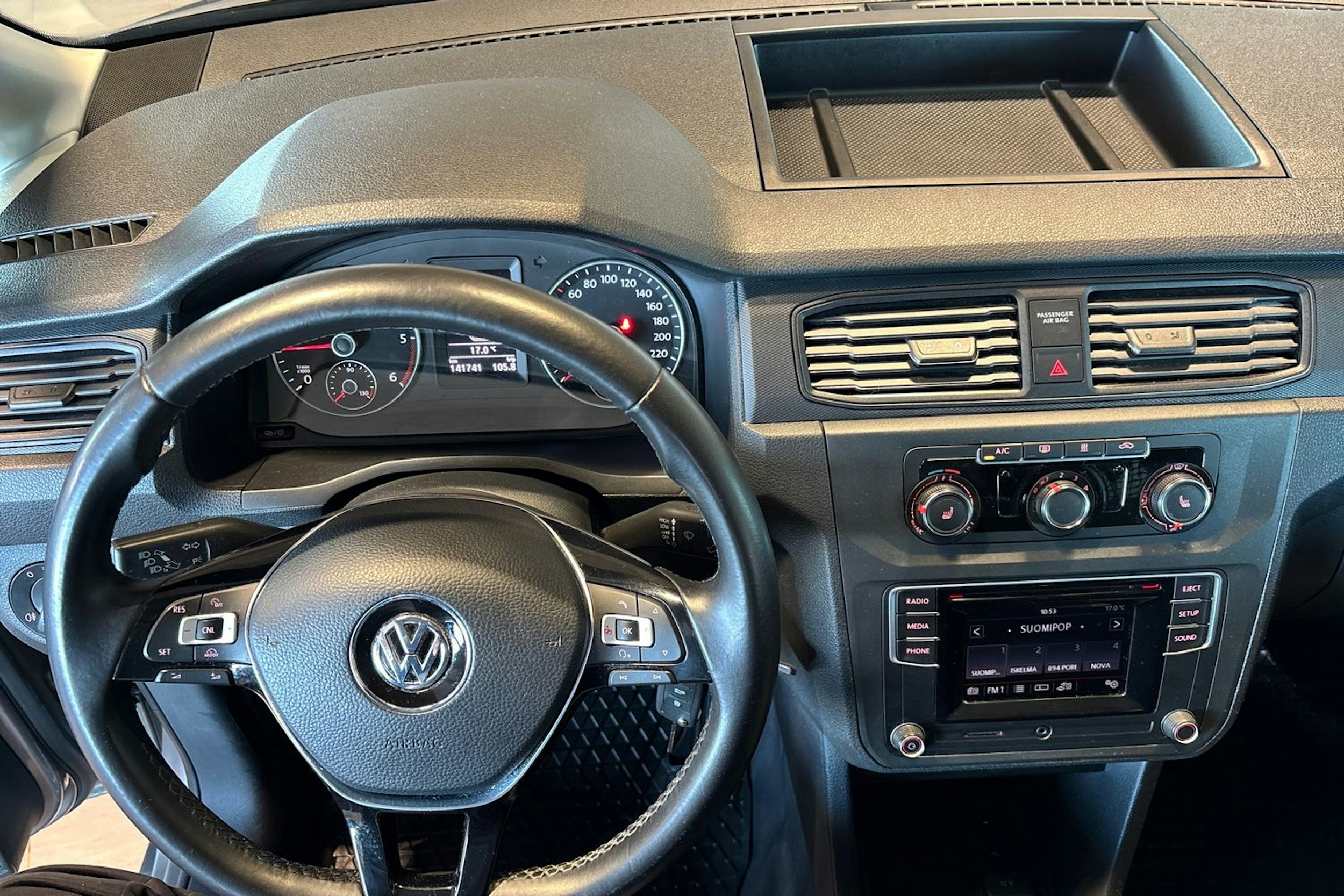 Ruskea (beige) Volkswagen CADDY 2019 kuva 9.