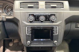 Valkoinen Volkswagen Caddy 2019 kuva 18.