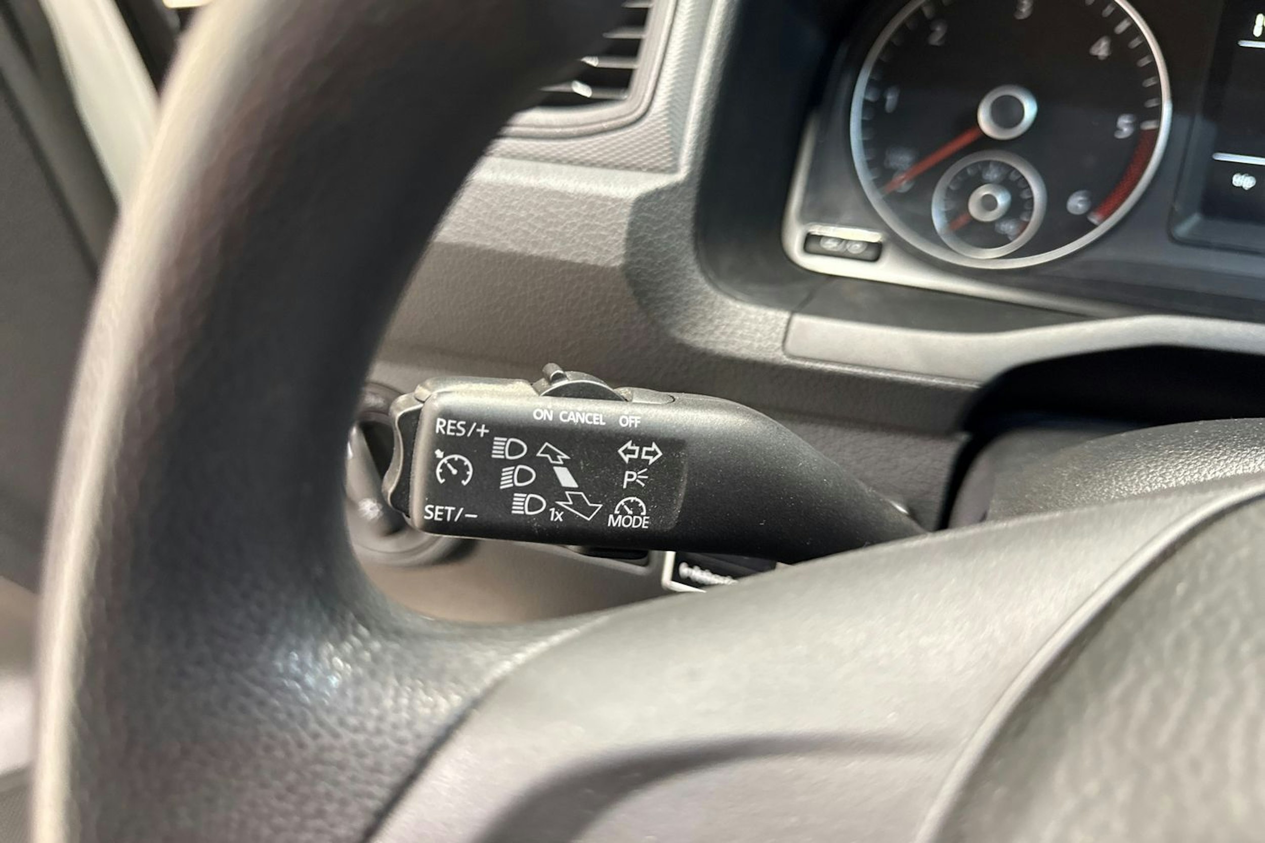 Valkoinen Volkswagen Caddy 2019 kuva 19.