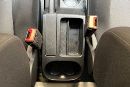 valkoinen Volkswagen Caddy 2019 kuva 25.