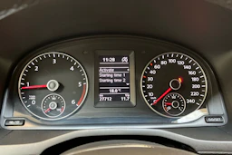 valkoinen Volkswagen Caddy 2020 kuva 18.
