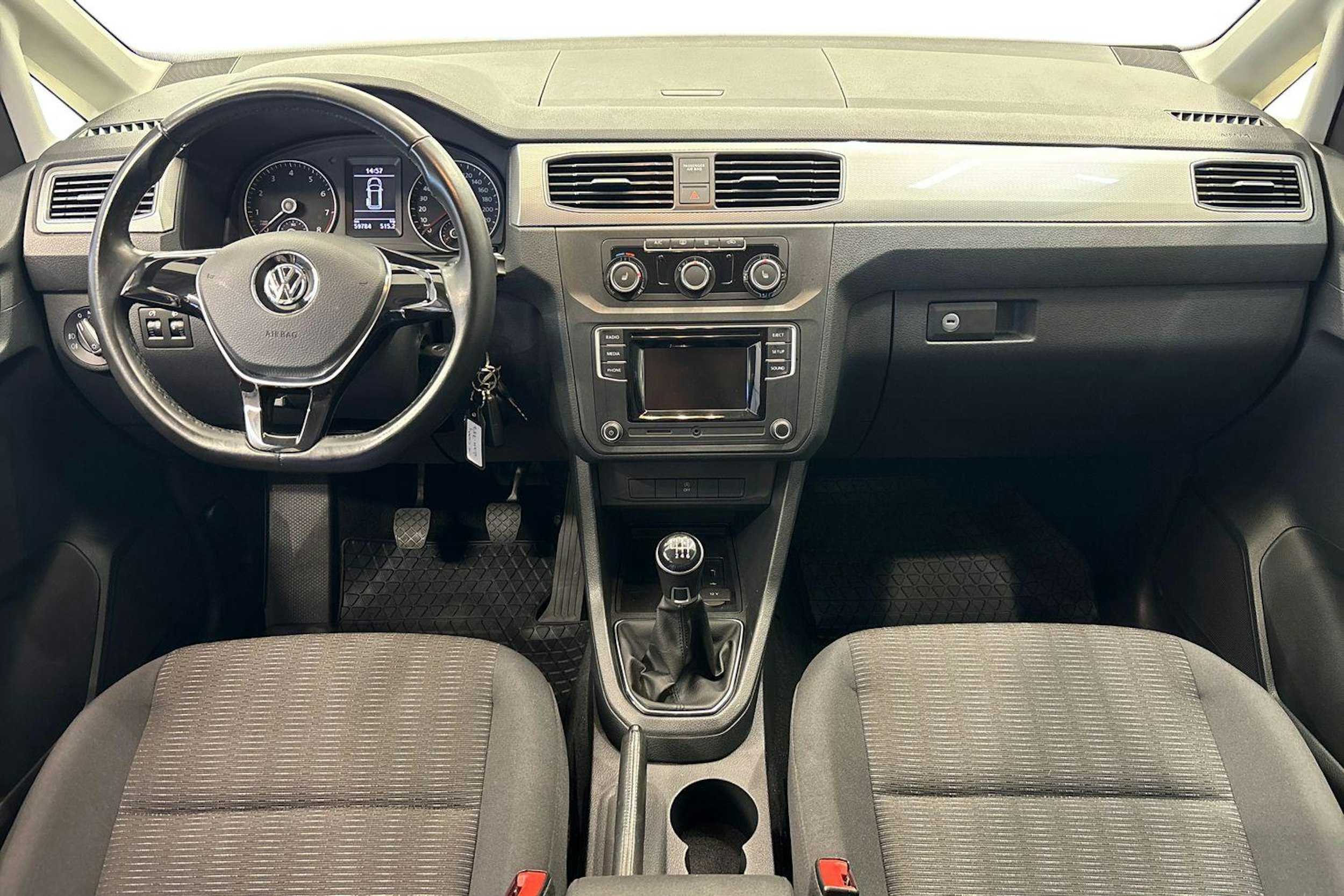 Valkoinen Volkswagen CADDY 2020 kuva 7.