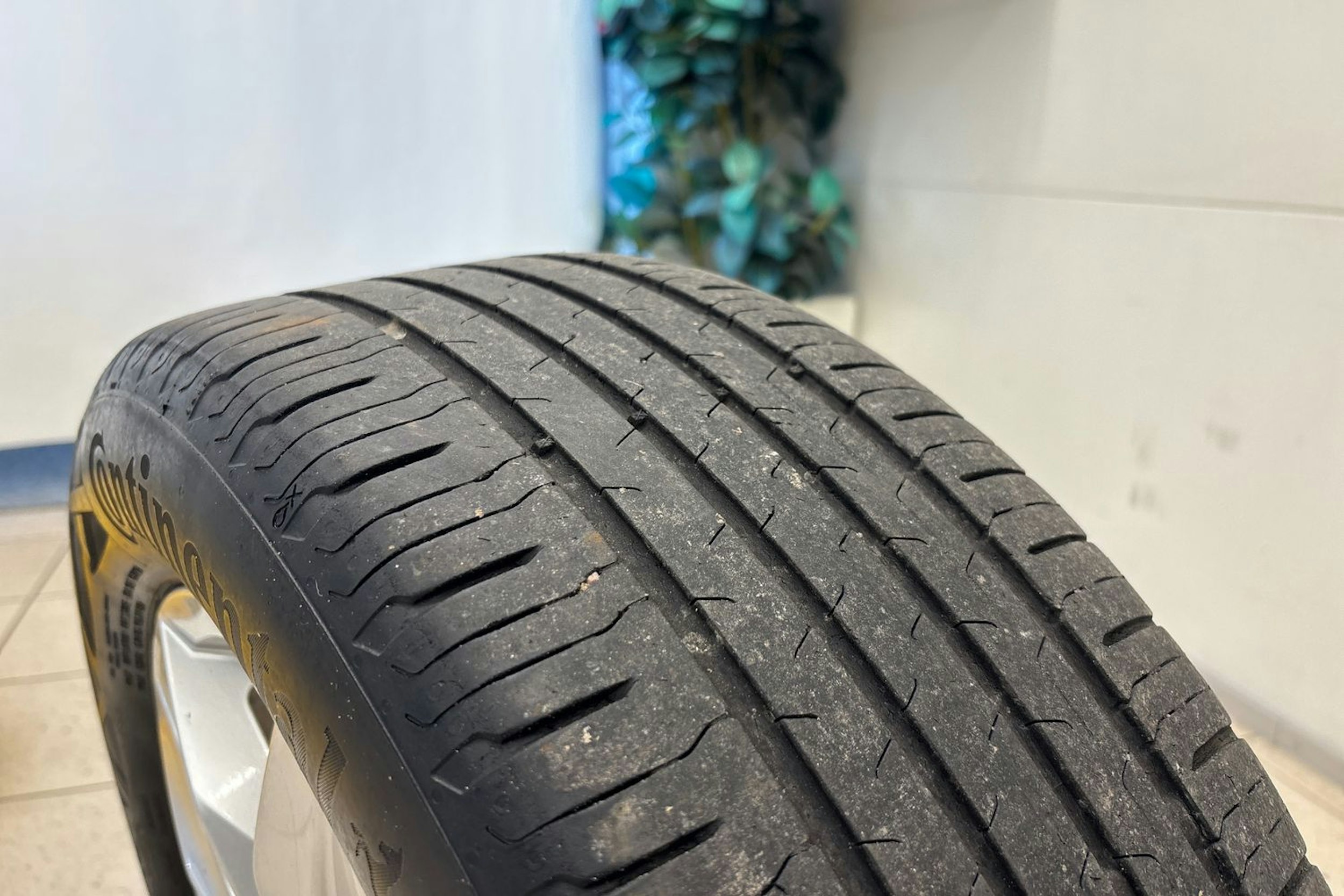 Valkoinen Volkswagen CADDY 2020 kuva 12.