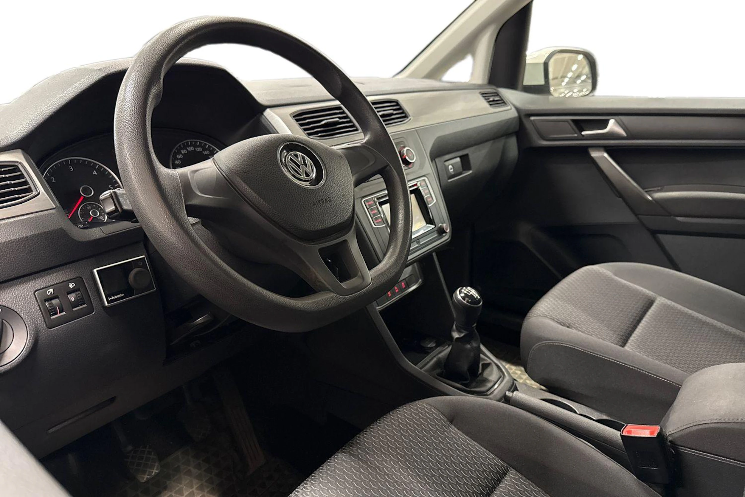 valkoinen Volkswagen Caddy 2020 kuva 3.