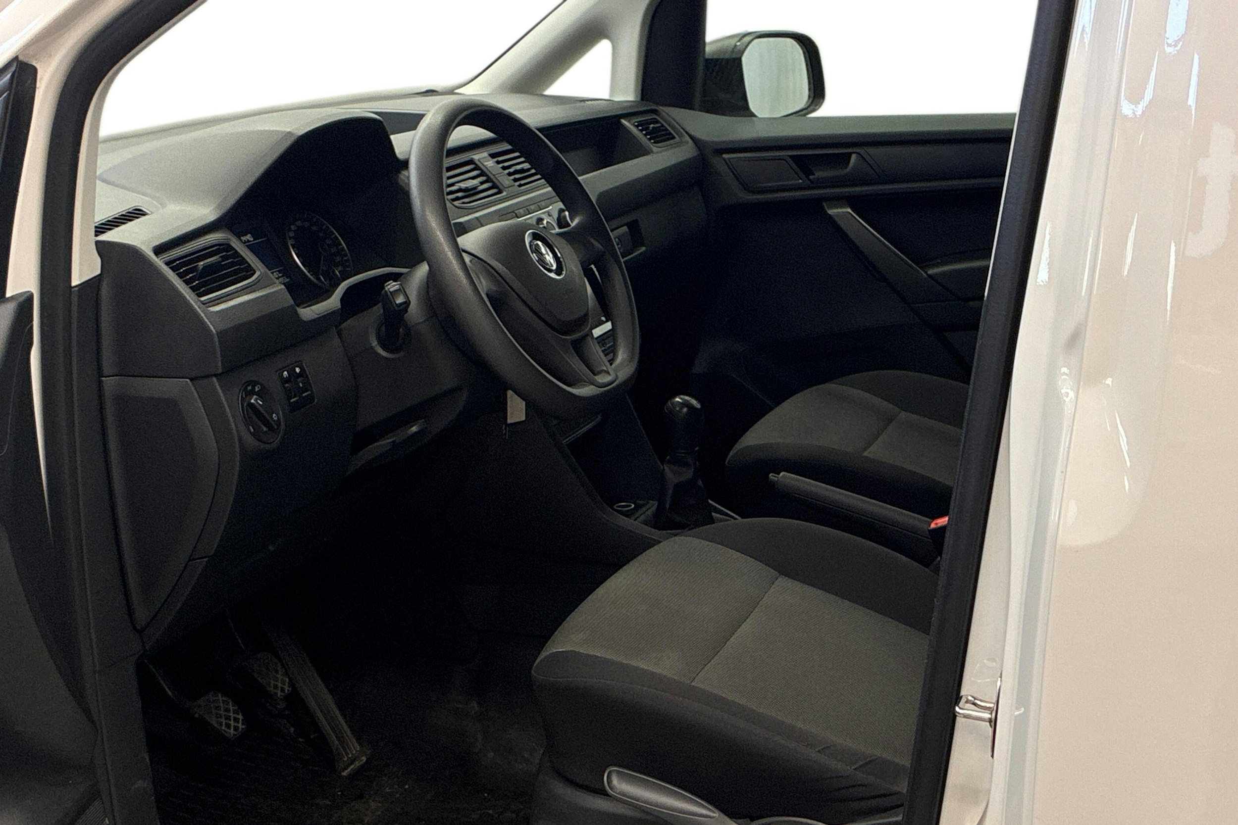valkoinen Volkswagen Caddy 2020 kuva 8.