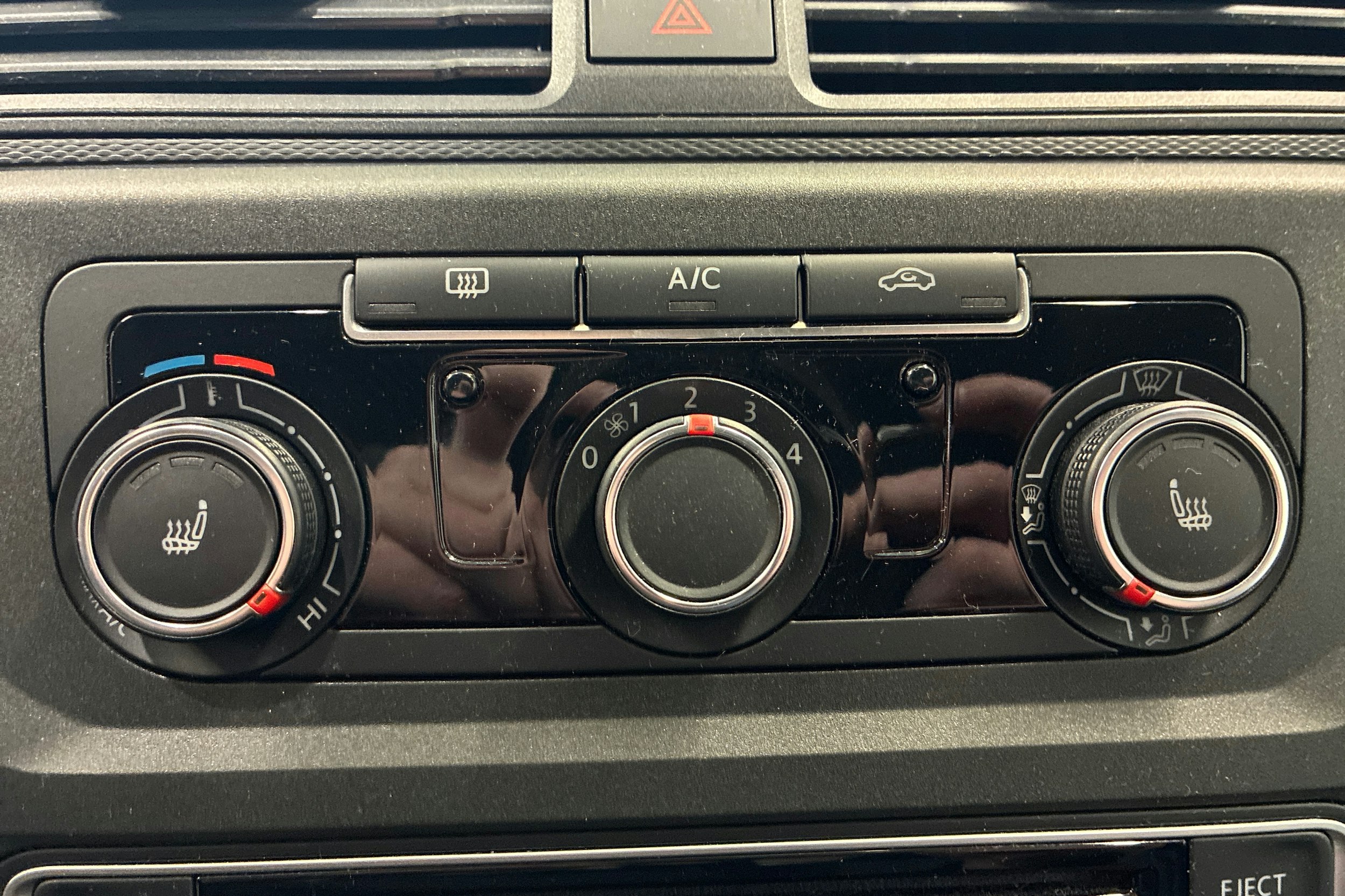 valkoinen Volkswagen Caddy 2020 kuva 18.