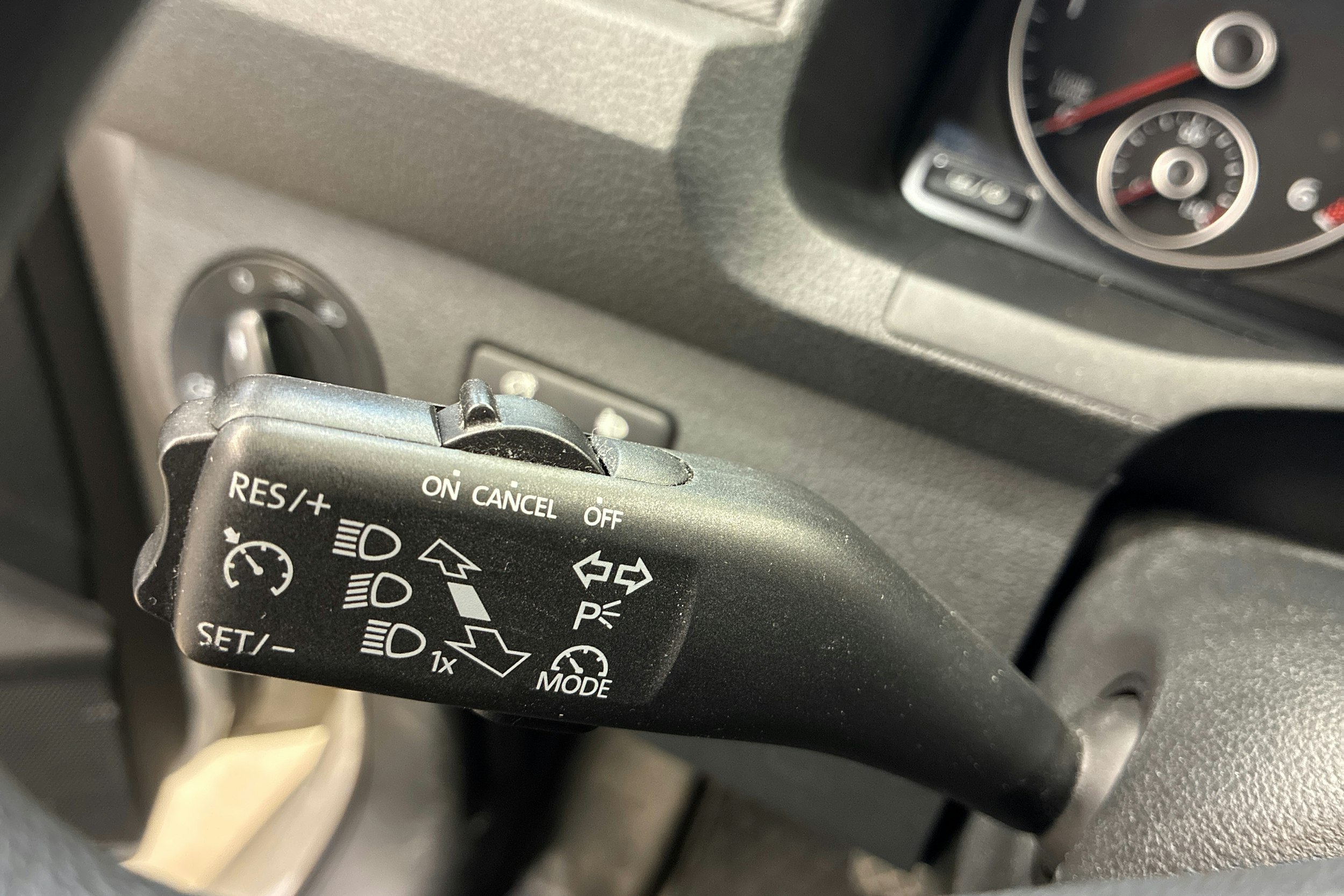 valkoinen Volkswagen Caddy 2020 kuva 19.