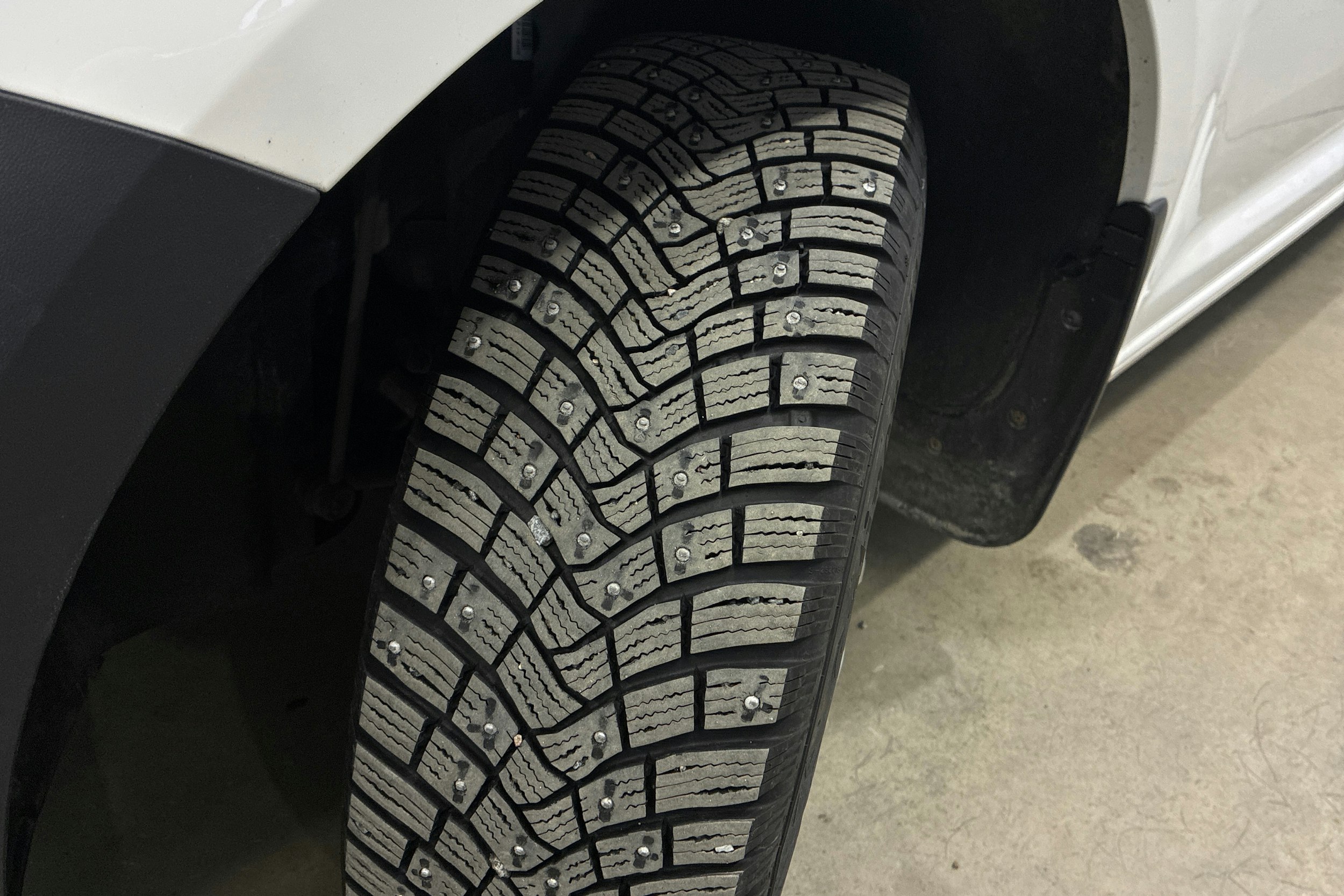 valkoinen Volkswagen Caddy 2020 kuva 22.