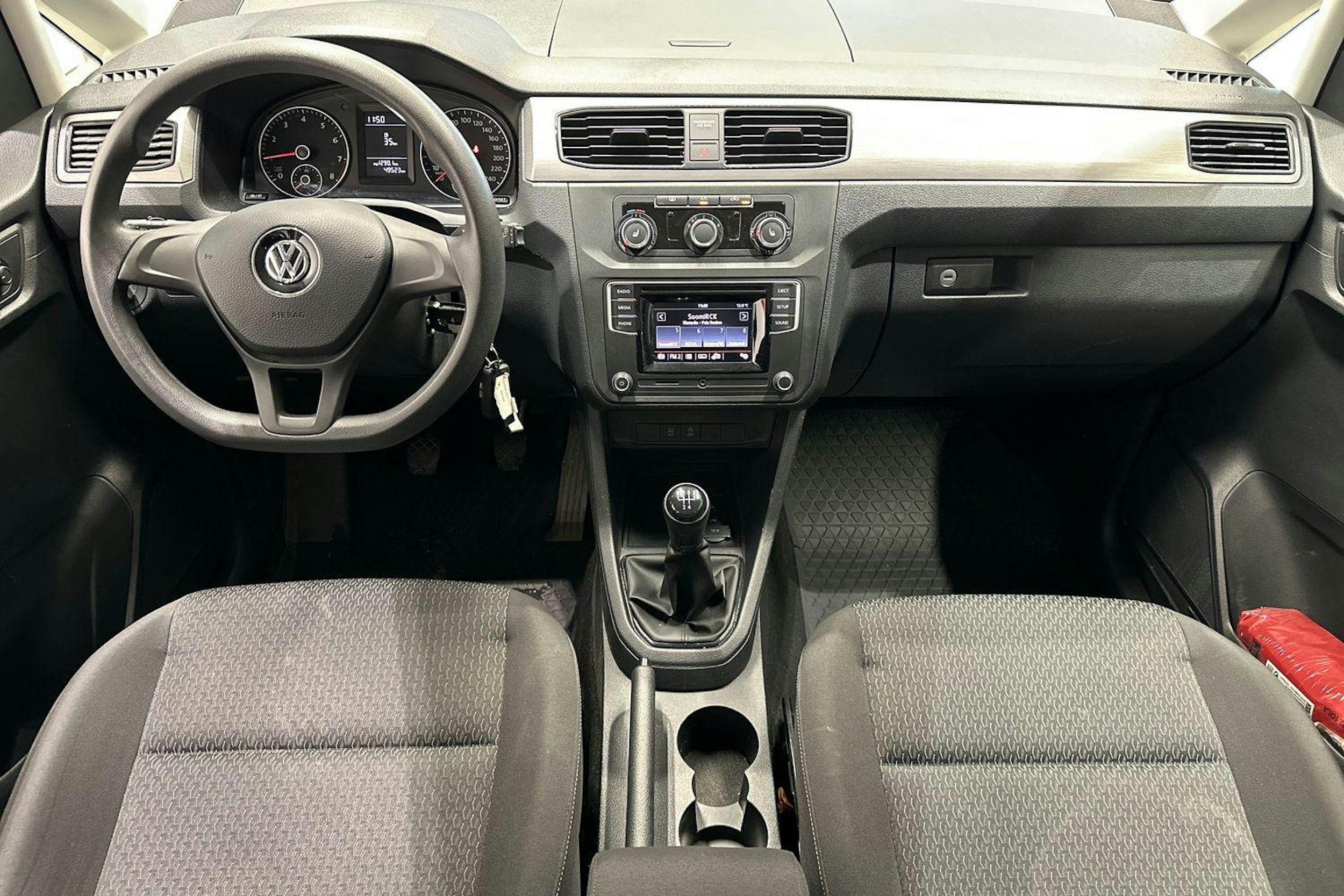 Harmaa Volkswagen CADDY 2020 kuva 9.