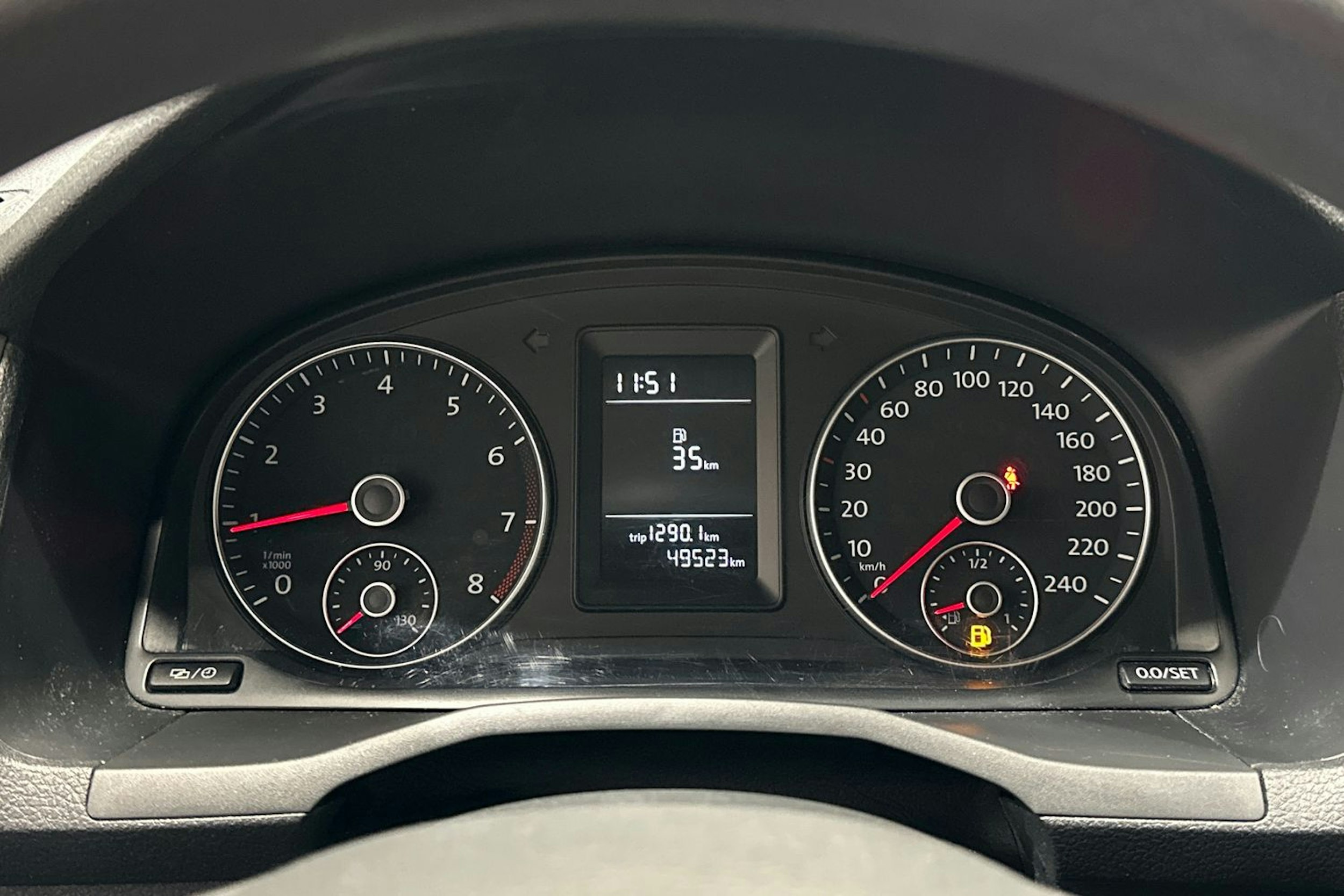 Harmaa Volkswagen CADDY 2020 kuva 18.