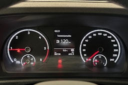 musta Volkswagen Caddy 2021 kuva 22.