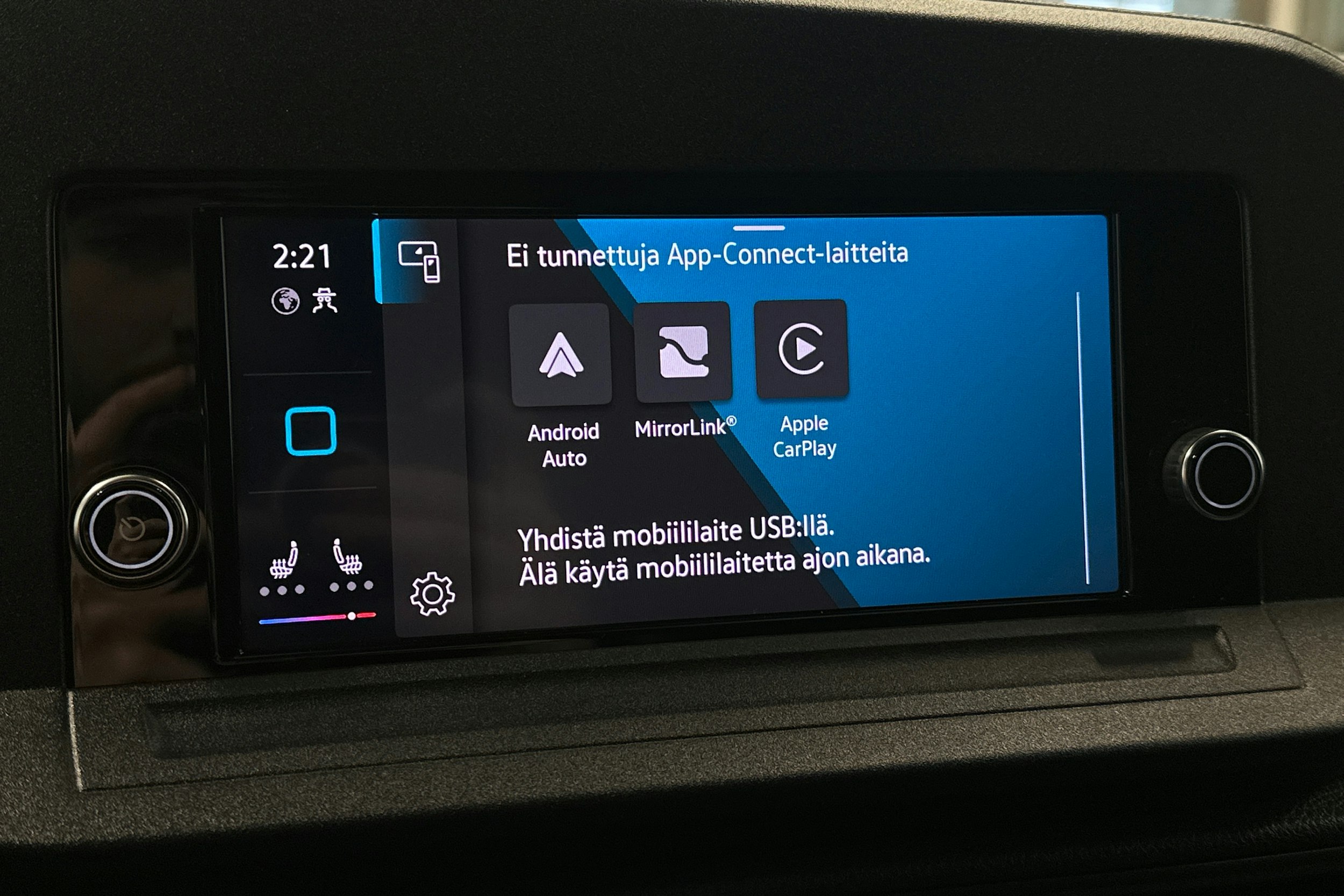 musta Volkswagen Caddy 2021 kuva 23.