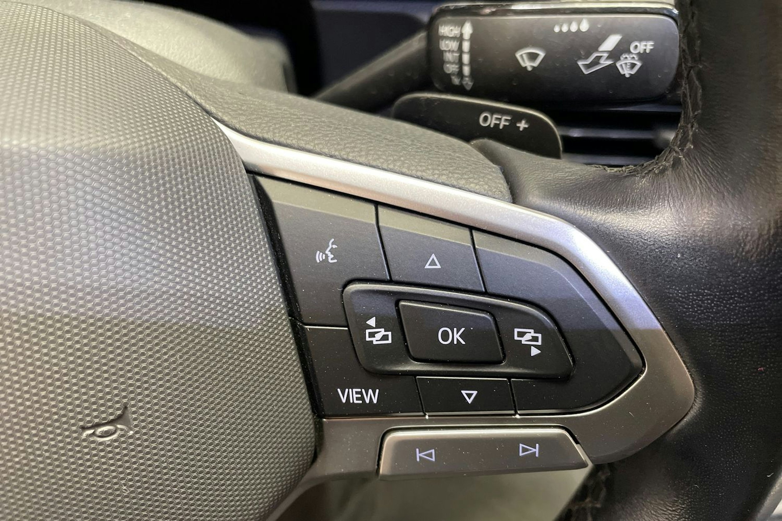 valkoinen Volkswagen Caddy 2021 kuva 27.
