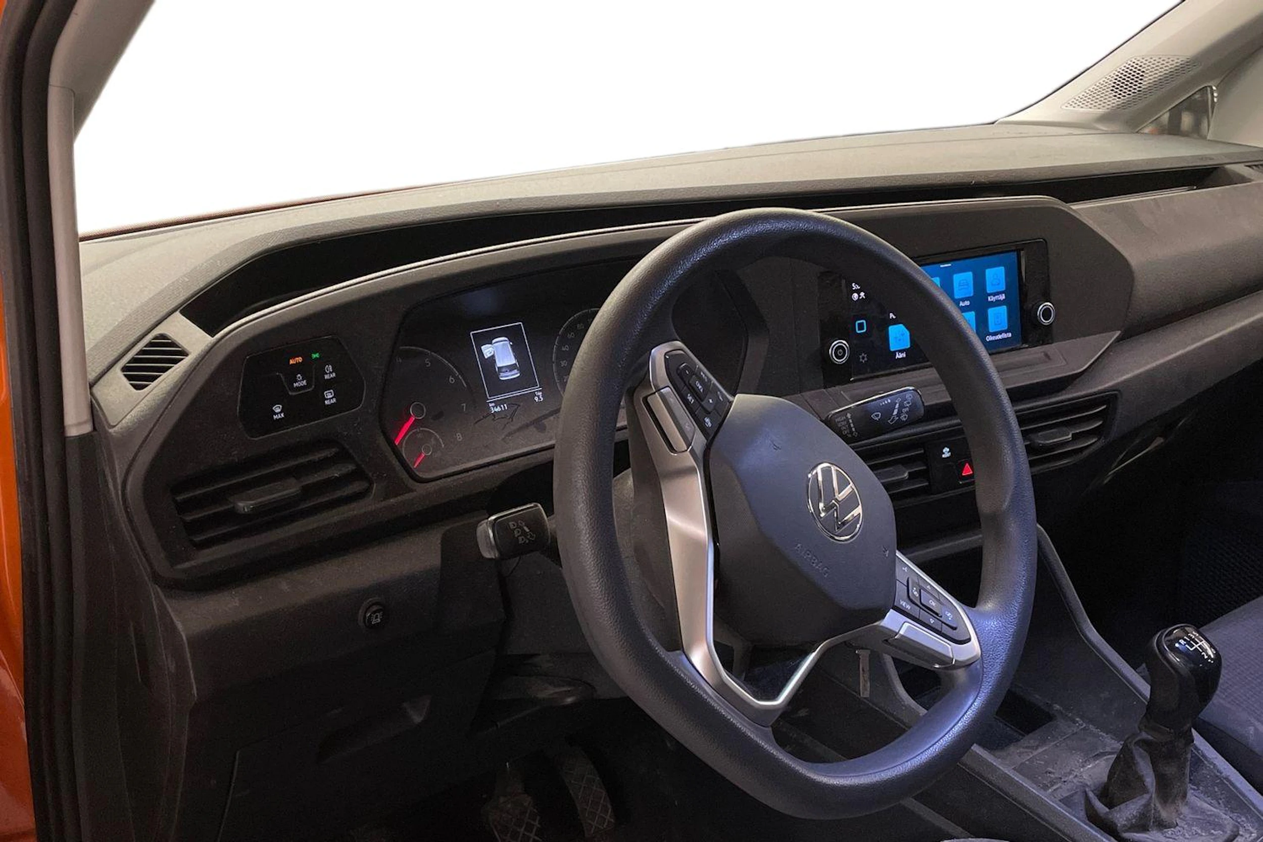 oranssi Volkswagen Caddy 2021 kuva 3.
