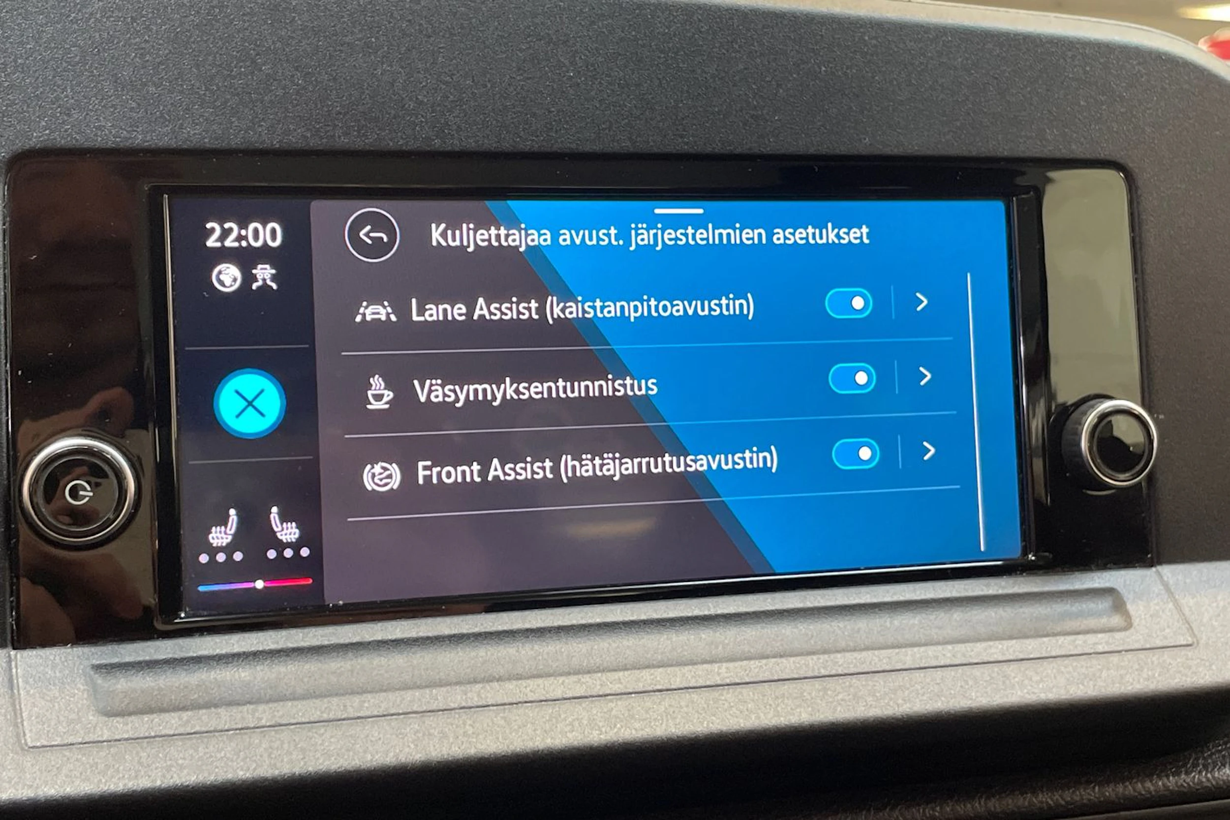 oranssi Volkswagen Caddy 2021 kuva 21.