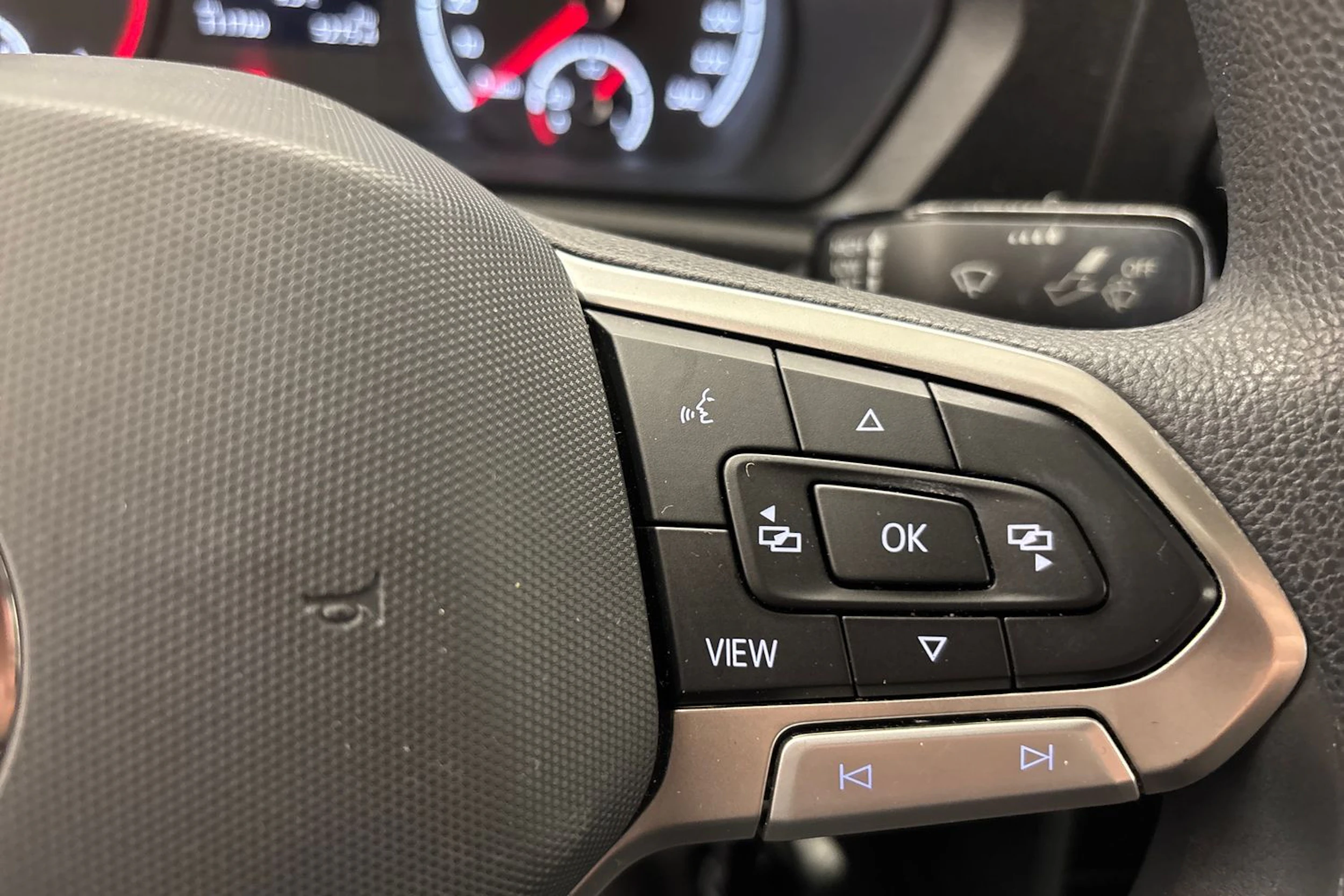 valkoinen Volkswagen Caddy 2021 kuva 18.
