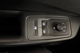 valkoinen Volkswagen Caddy 2021 kuva 20.