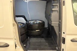 valkoinen Volkswagen Caddy 2021 kuva 23.