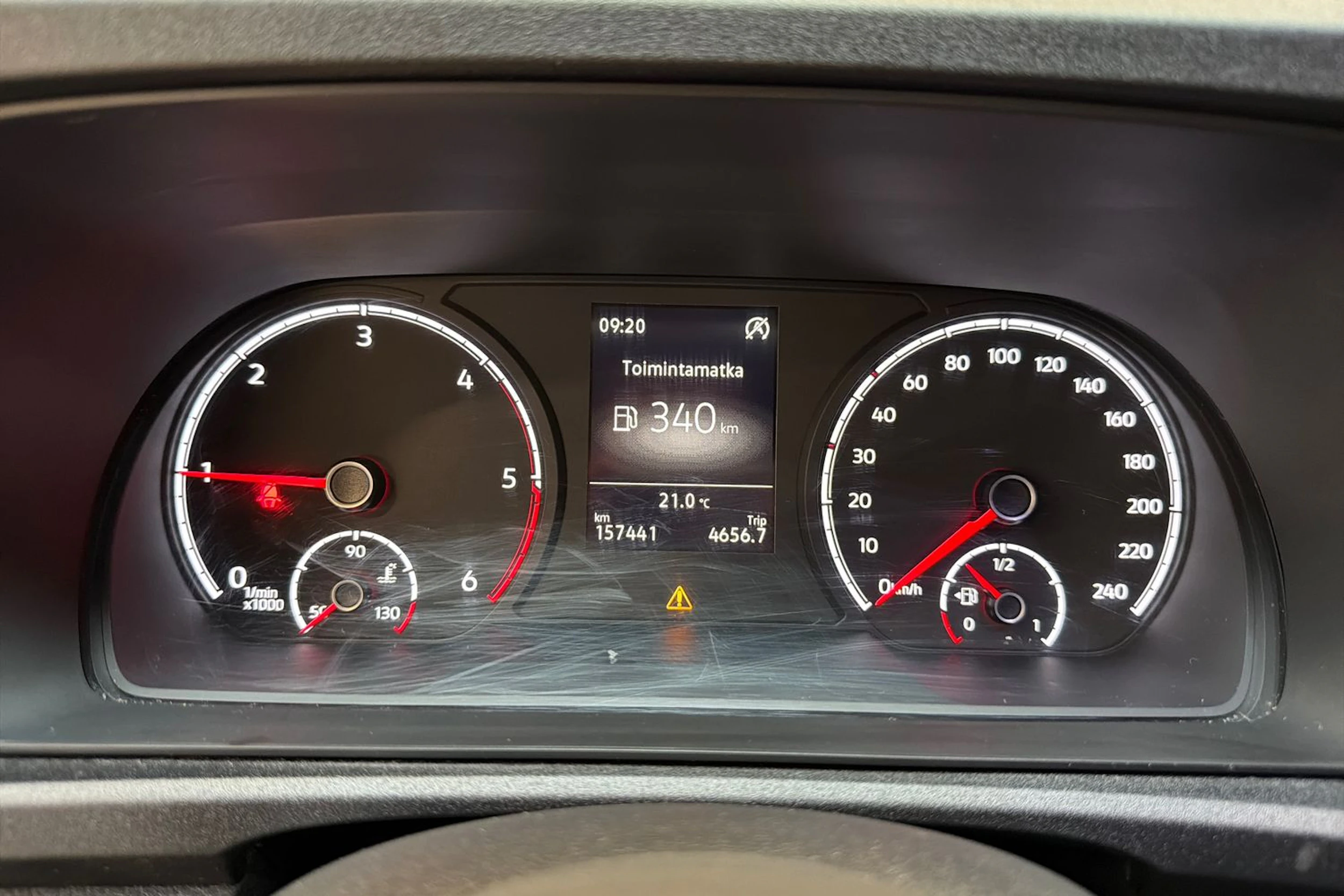 musta Volkswagen Caddy 2021 kuva 13.