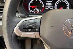 musta Volkswagen Caddy 2021 kuva 15.