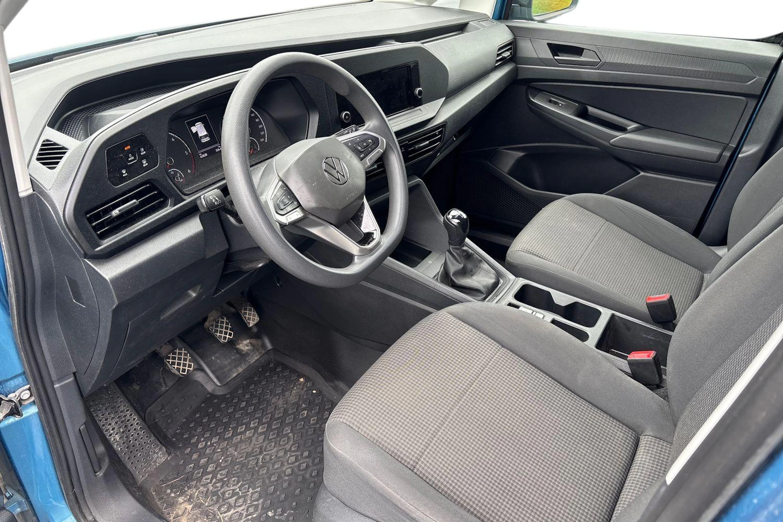 Sininen Volkswagen CADDY 2021 kuva 3.