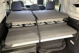 harmaa Volkswagen Caddy Maxi 2021 kuva 25.